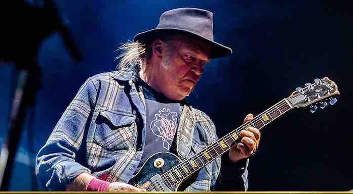 Capitol Theatre: Neil Young and The Chrome Hearts